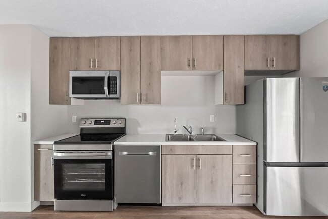 Building Photo - Remodeled 3-Bedroom, 1-Bathroom Home with Garage & Fenced Yard – $1,800/Month