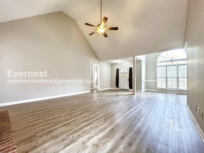 Building Photo - 368 Warrenton Dr