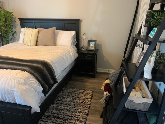 Building Photo - 4200 Watson St