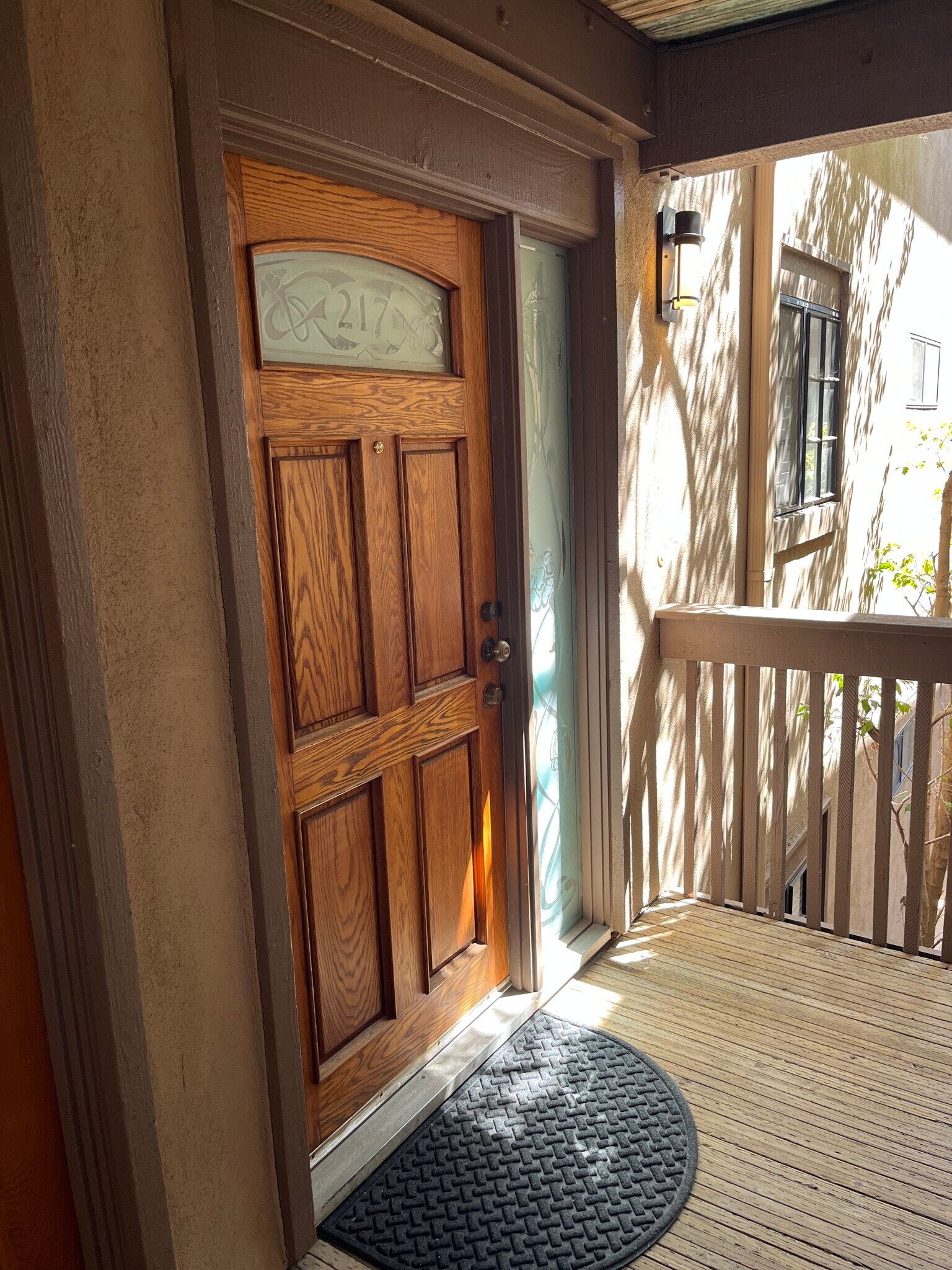 Building Photo - 8860 Villa La Jolla Dr