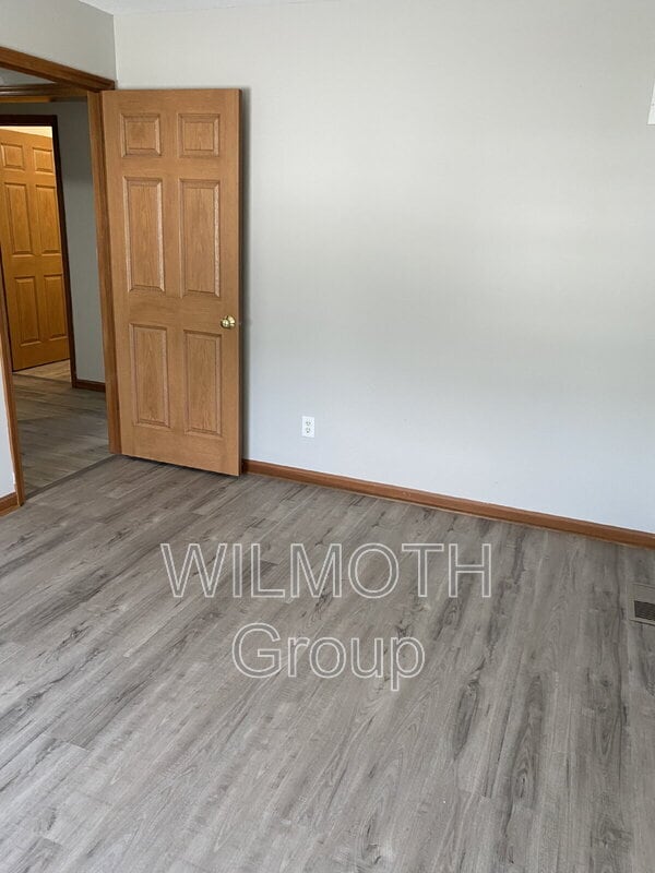 Building Photo - 6291 South St
