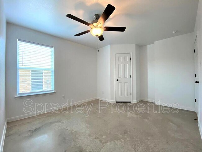 Building Photo - 9130A Winding Ct