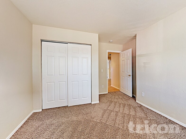 Building Photo - 8123 W Hammond Ln