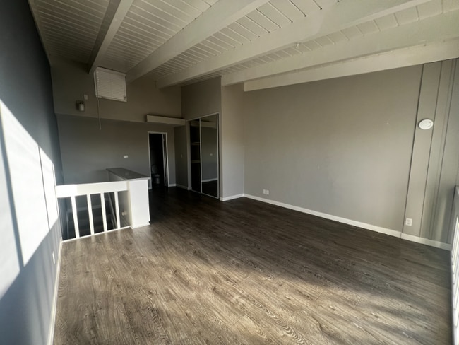 Building Photo - 4034 Emerald St