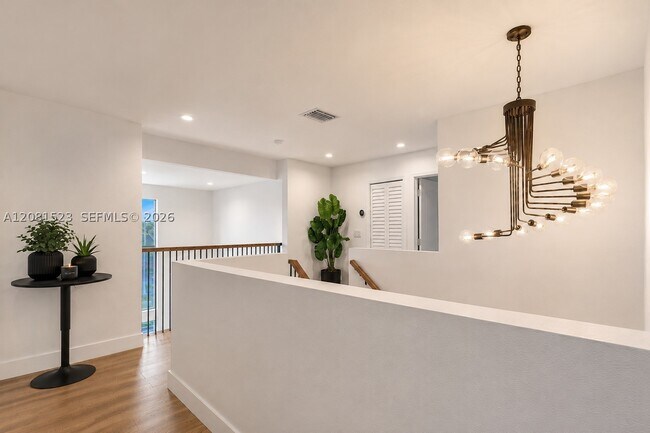 Building Photo - 2601 SW 143rd Pl