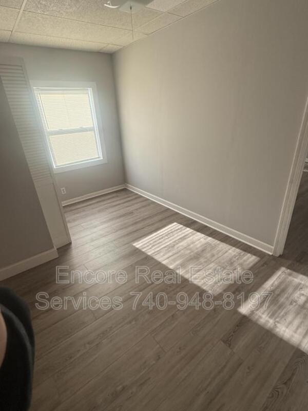 Building Photo - 70 Hoover St