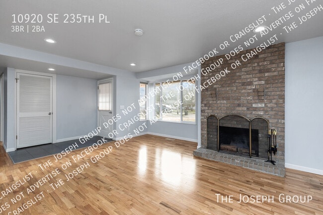 Building Photo - 10920 SE 235th Pl
