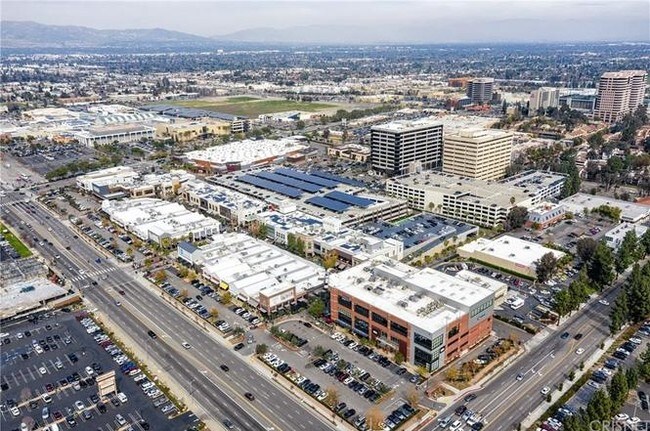 Building Photo - 22259 Erwin St