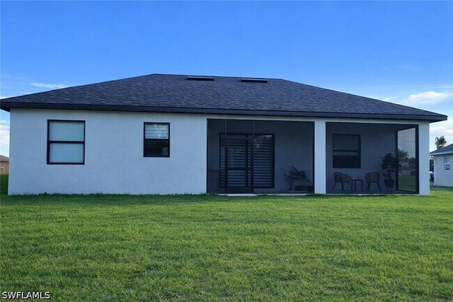 Building Photo - 3208 31st St W