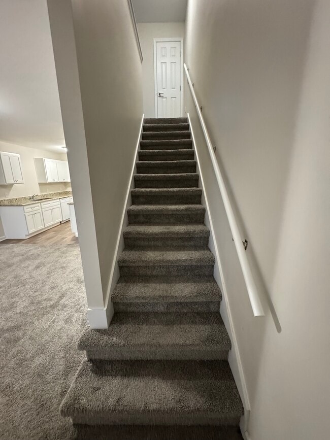 Building Photo - 909 Freeman St