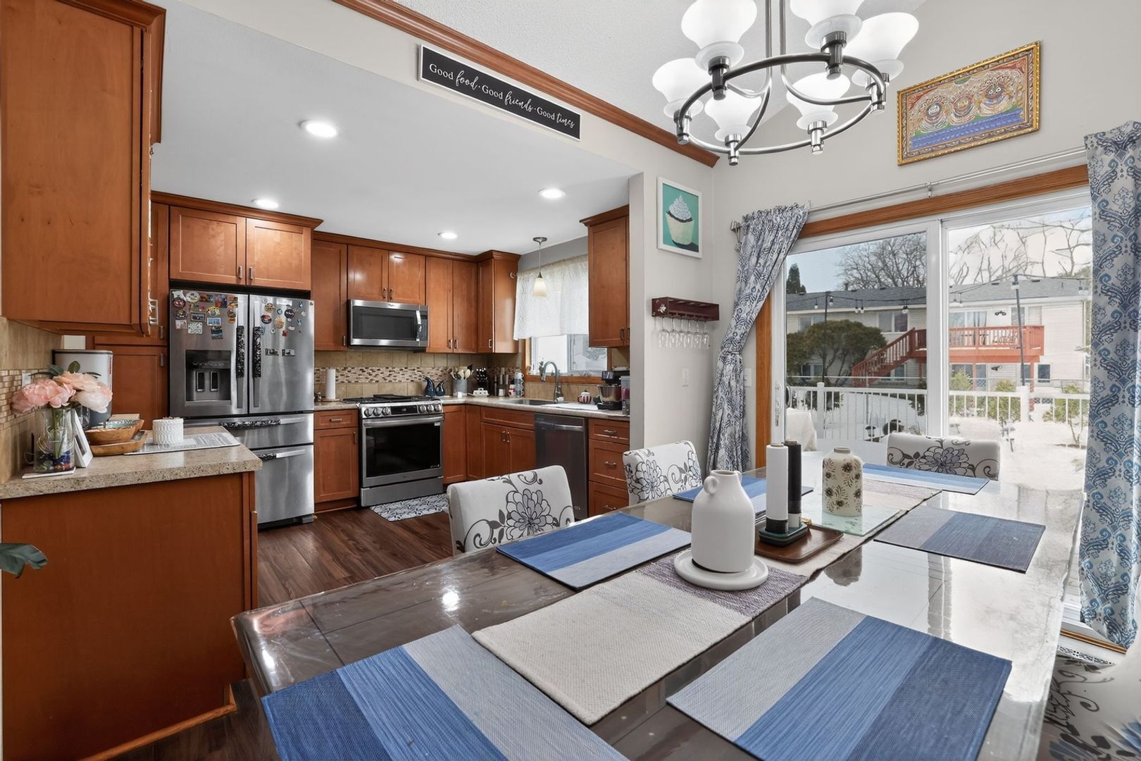 Building Photo - 595 Mercury Cir