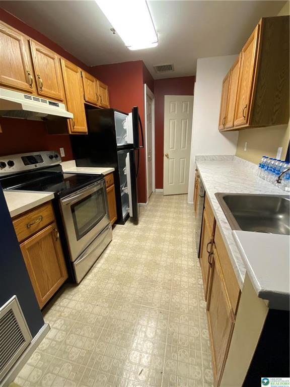 Building Photo - 207 W Canal St