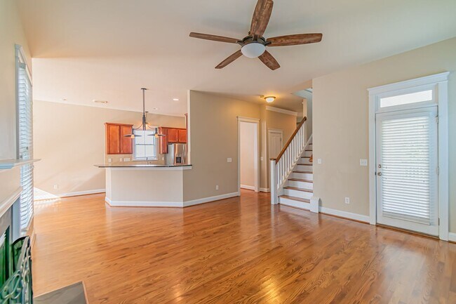 Building Photo - Stunning home in Baxter Village