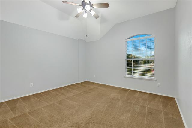 Building Photo - 932 Peach Ln