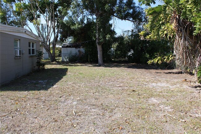 Building Photo - 2211 Emory Ave