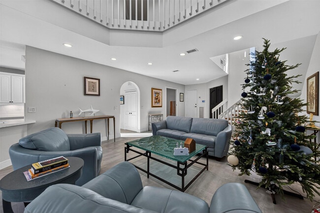 Building Photo - 1505 SE 11th St