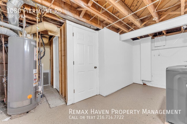 Building Photo - 1080 Piermont Rd