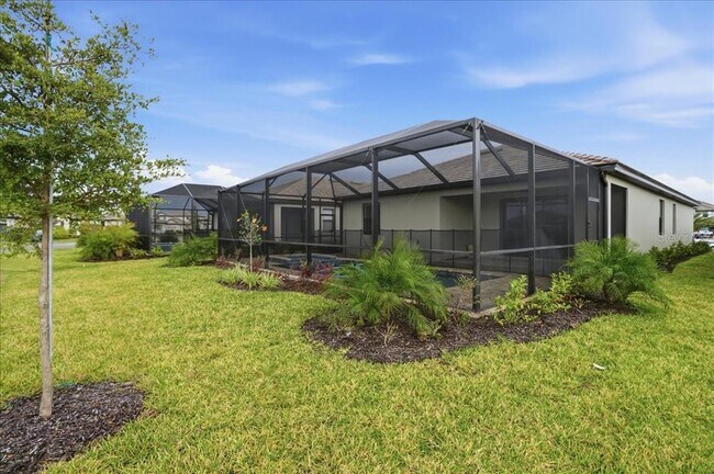 Building Photo - 15165 Serene Shrs Lp