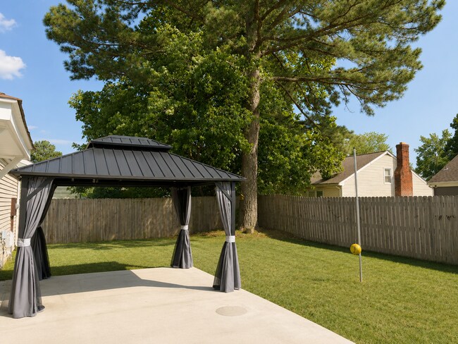 Building Photo - 5533 Society Ct