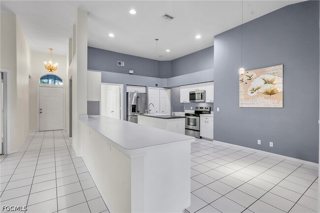 Building Photo - 22203 Seashore Cir