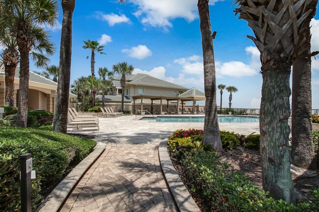 Building Photo - Beachside Bliss Awaits! Stunning Renovated...