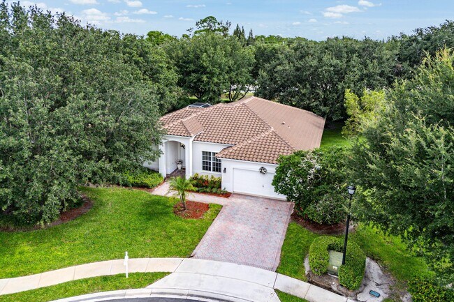 Building Photo - 4378 Danielson Dr
