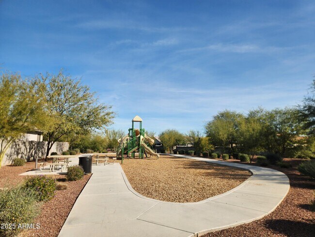 Building Photo - 13431 W Range Mule Dr