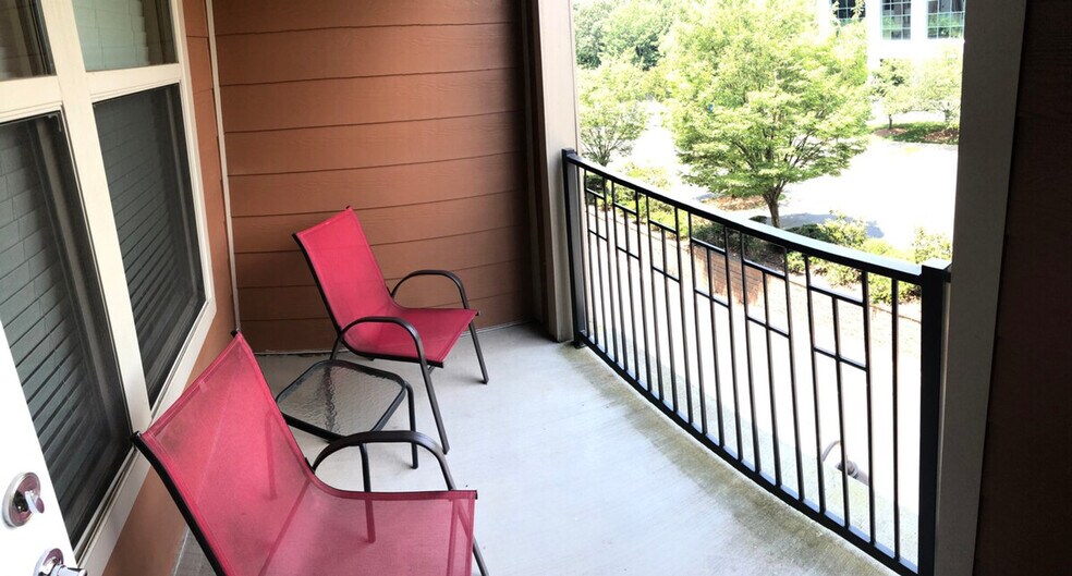 Building Photo - 5720 Carnegie Blvd