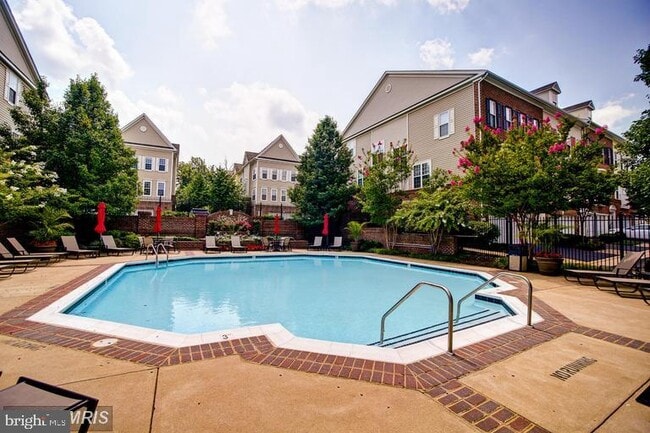 Building Photo - 3021 Nicosh Cir