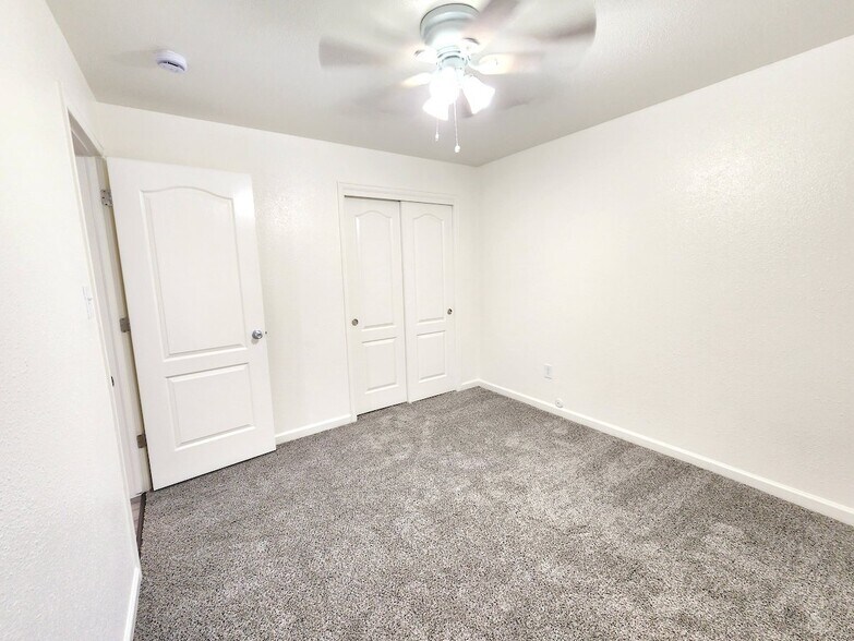 Building Photo - 1330 Zephyr St