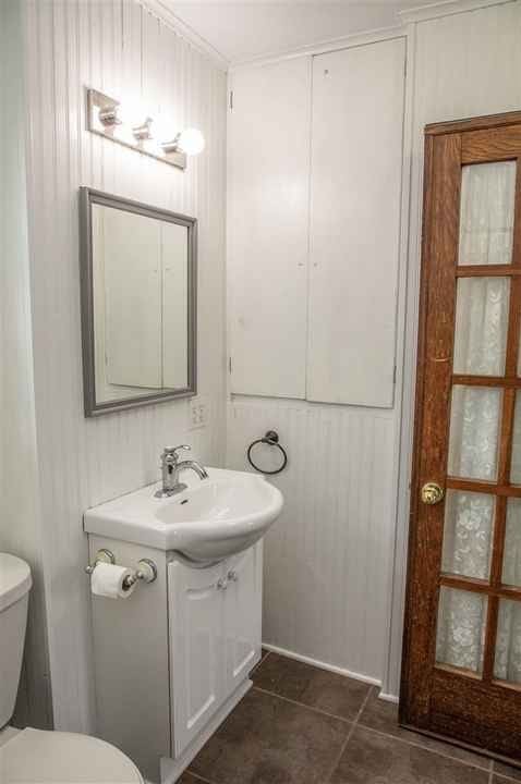 Building Photo - 108 N Main St