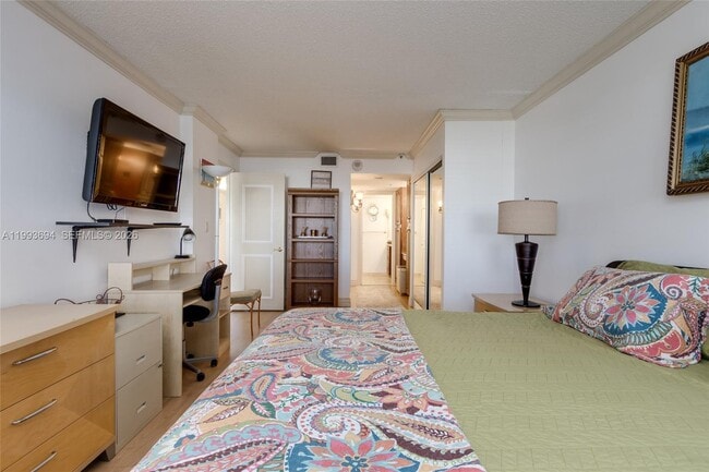 Building Photo - 1201 S Ocean Dr