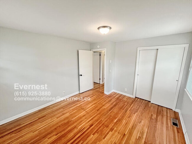 Building Photo - Charming 3-Bedroom Family Home in Great Lo...