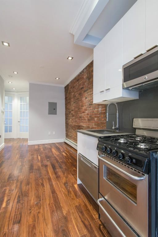 Building Photo - 120 Mulberry St