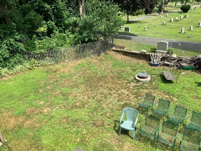 Building Photo - 51 Overlook Rd