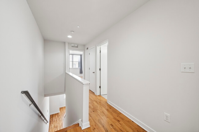 Upstairs Hallway - 2638 Federal St