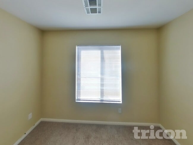 Building Photo - 1590 Johnny Loftus Ct