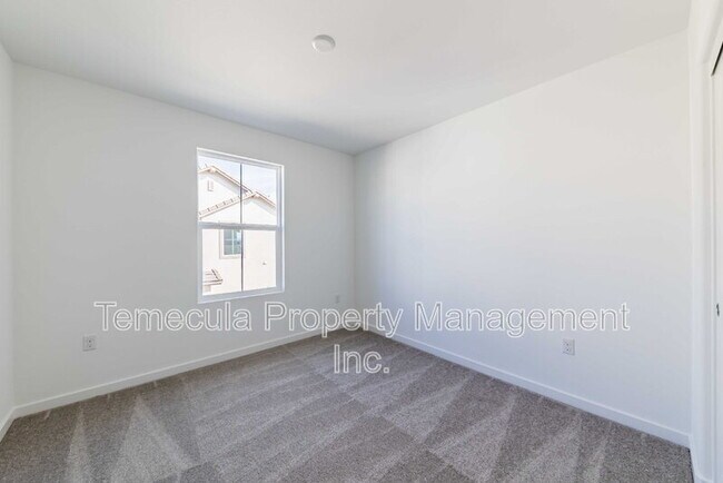 Building Photo - 31374 Lolite Dr