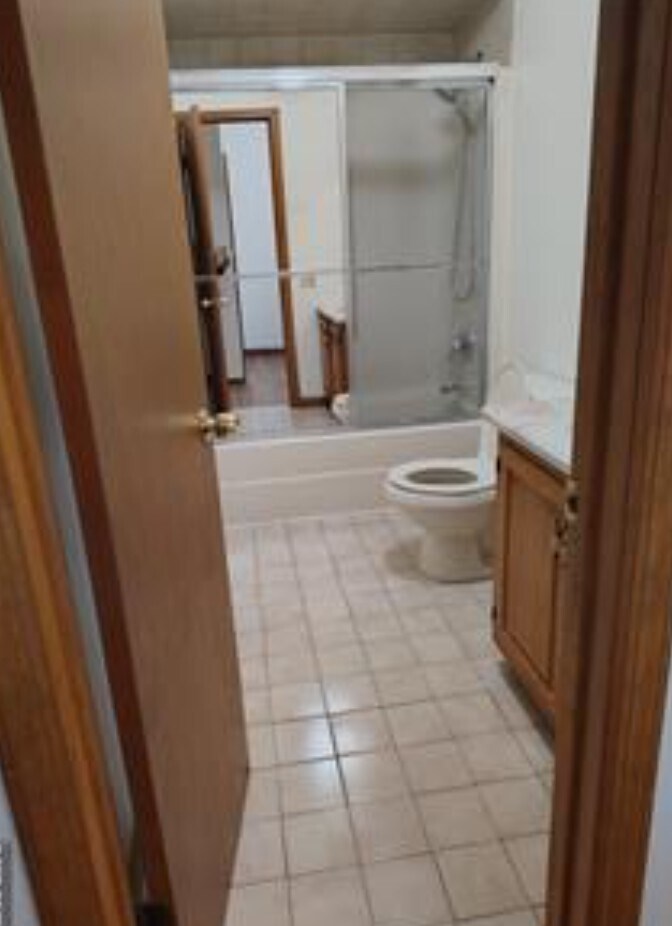 Building Photo - 76 Central Ave