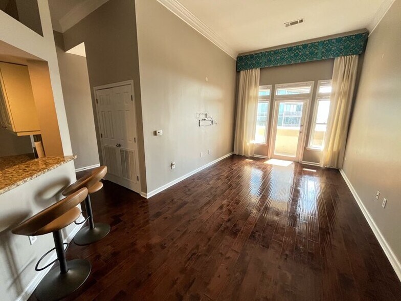 Living Room w/View of Balcony - 3334 Peachtree Rd NE