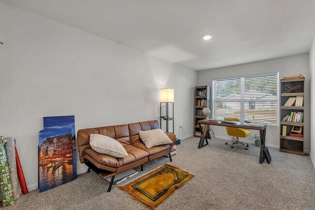 Building Photo - * Stunning 5-Bedroom Home in Spears Crossing – Move-In Ready! *