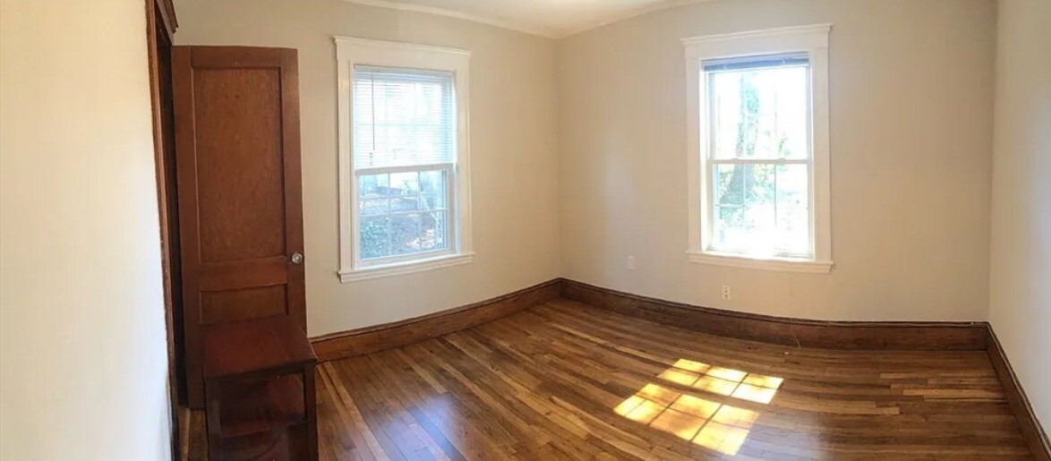 Bedroom 1 - 124 Bynner St