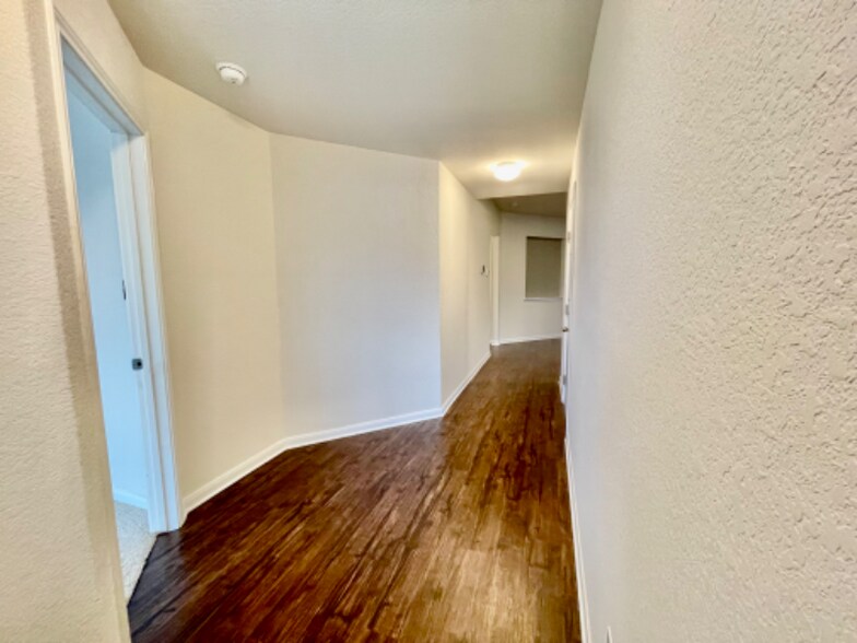 Building Photo - 2501 McCrae
