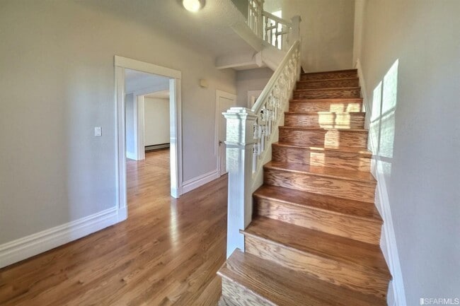 Building Photo - 1267 9th Ave