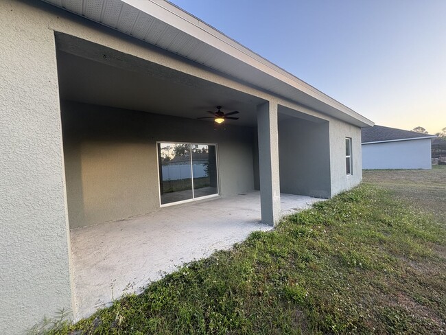 Building Photo - 3602 Waffle Terrace
