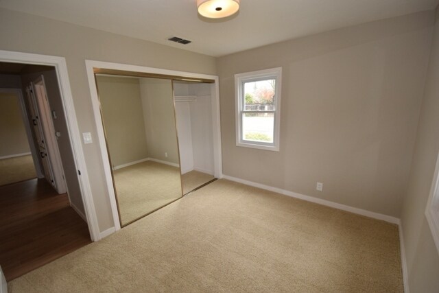 Building Photo - 2395 Tyrolean Way