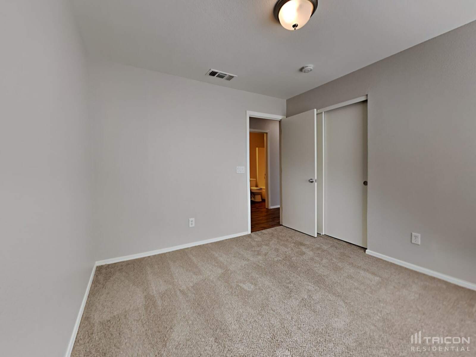 Building Photo - 18307 N 147th Dr