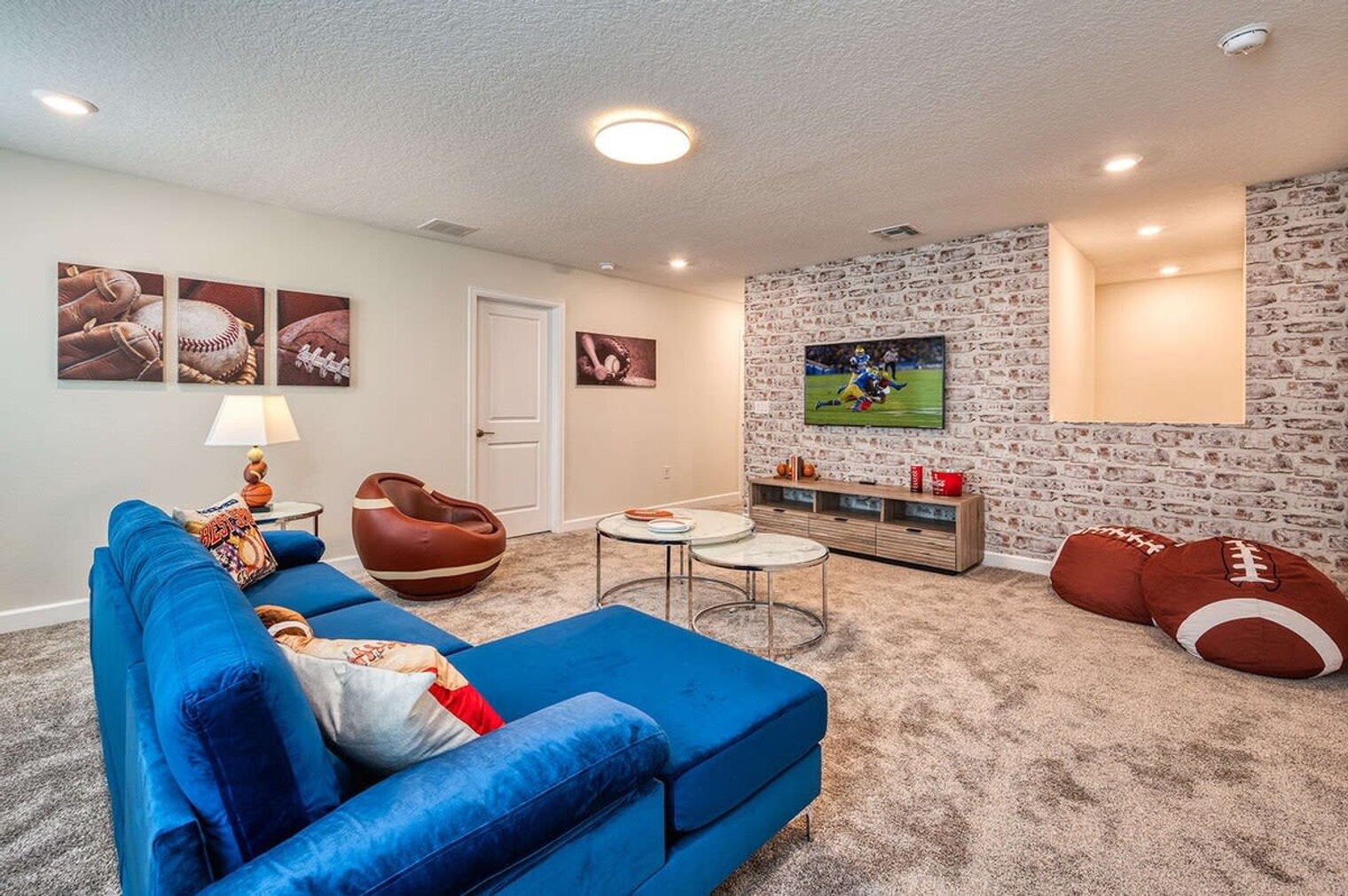 Building Photo - 2878 Stanza Ct