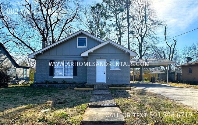 Primary Photo - 802 Water St