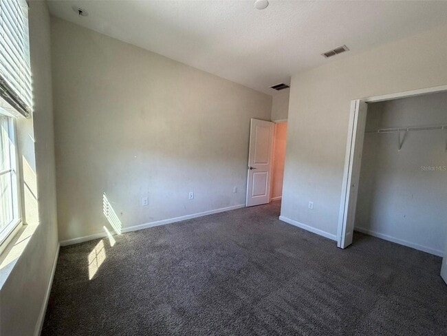 Building Photo - 9360 Tecumseh Dr